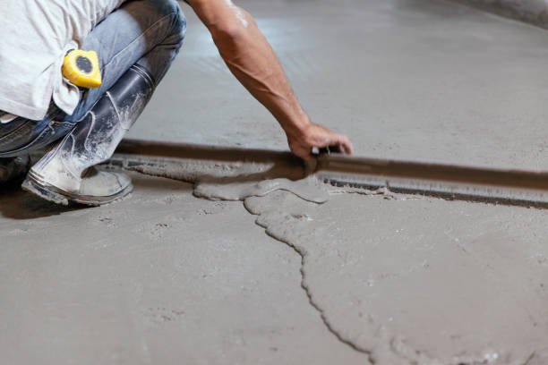 Best Concrete Walkway Installation  in San Antonio, TX
